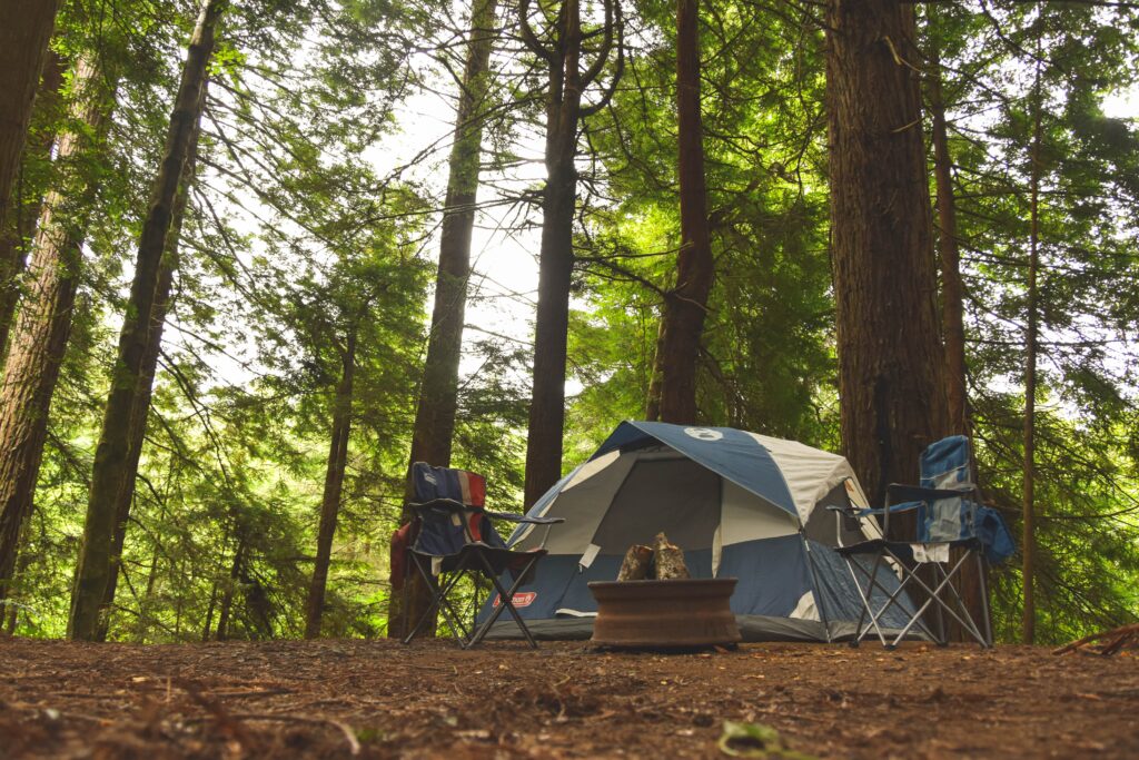 おすすめで人気のキャンプ用ペグ6選！テントやタープの設営に必須な 